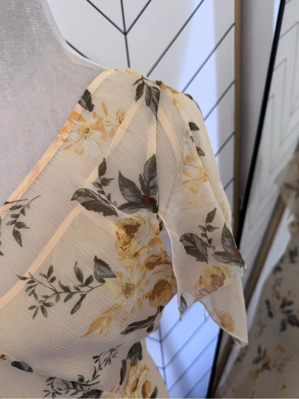 Abercrombie & fitch Yellow Floral V-Neck Maxi Dress